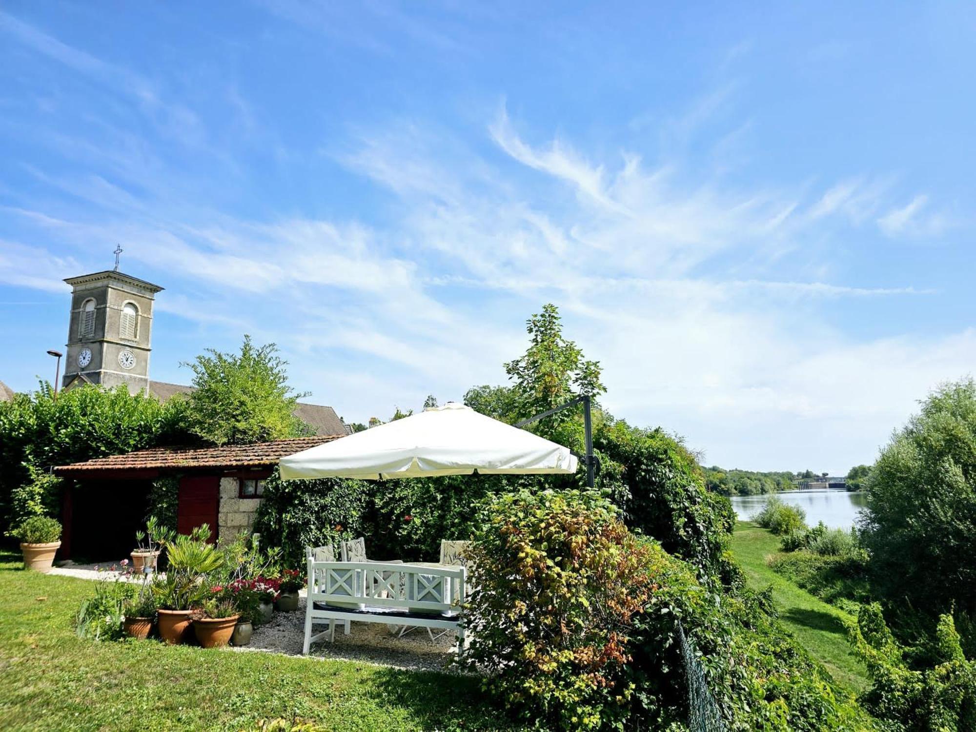 Ecuelles  Jan'S Place In Burgundy מראה חיצוני תמונה